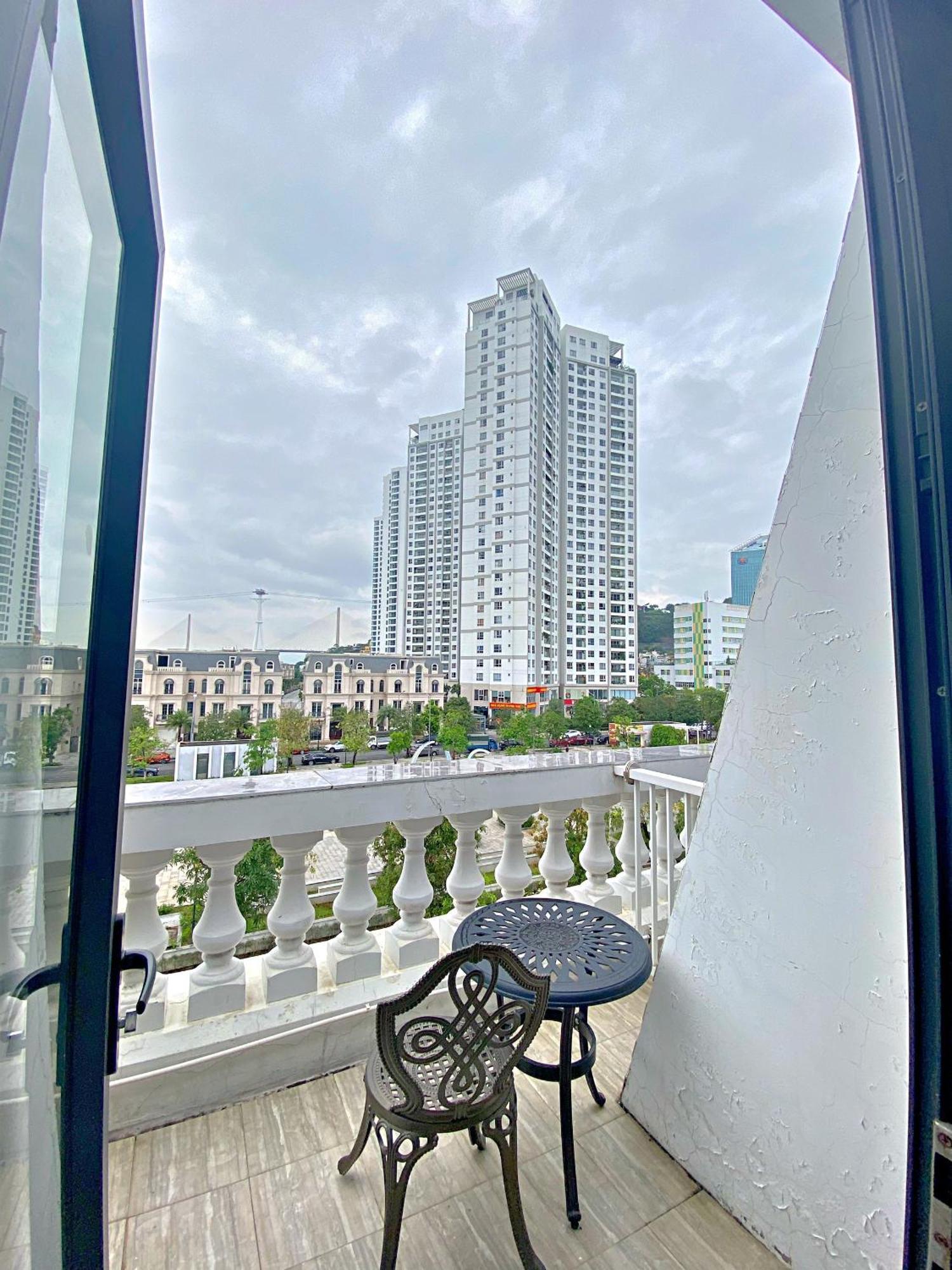 Blue Diamond Hotel Ha Long Exterior foto